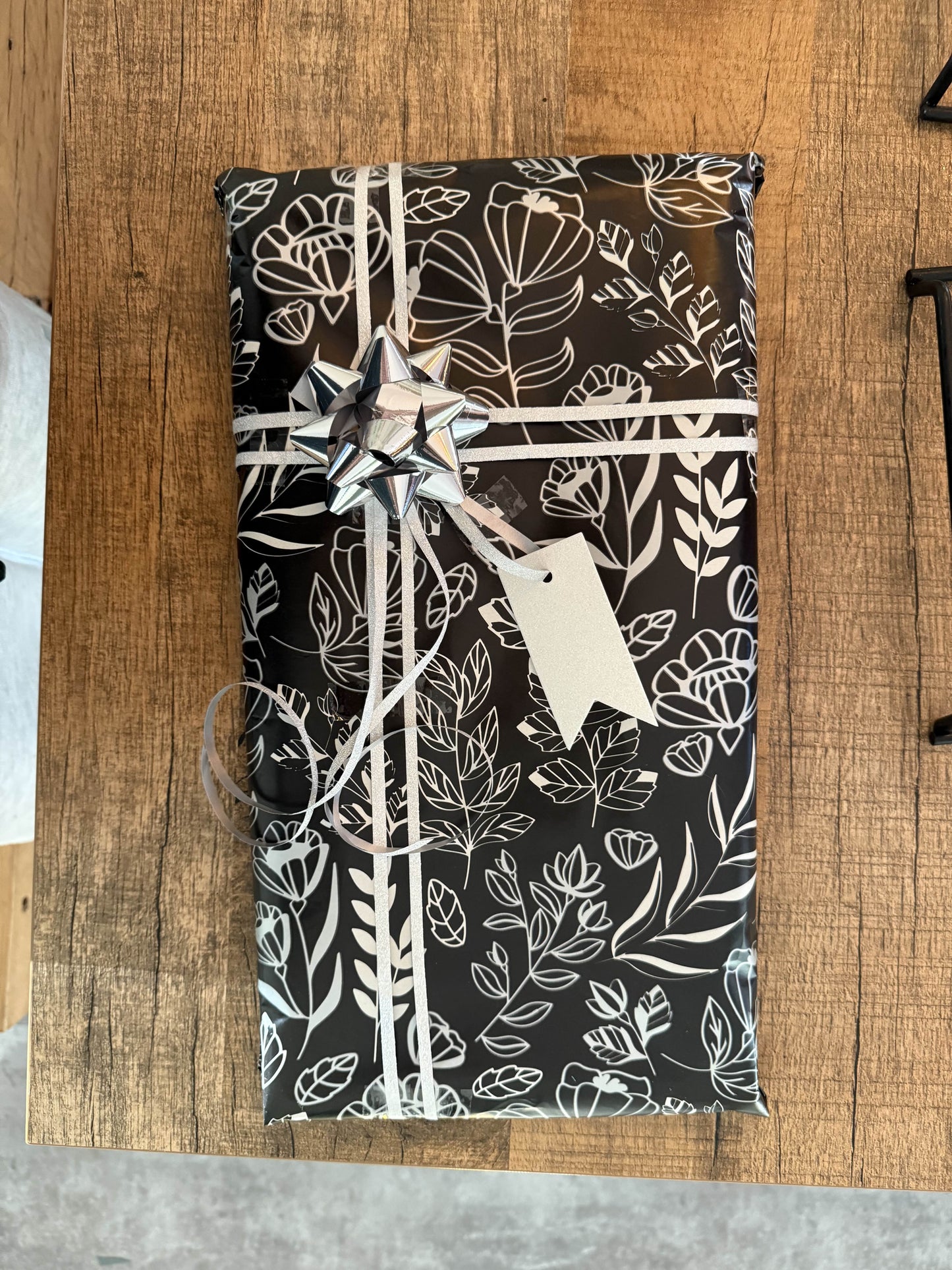 Add-On : Customized Gift Wrapping